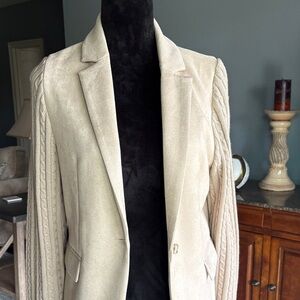 Splendid Beige Blazer with Knit Sleeves